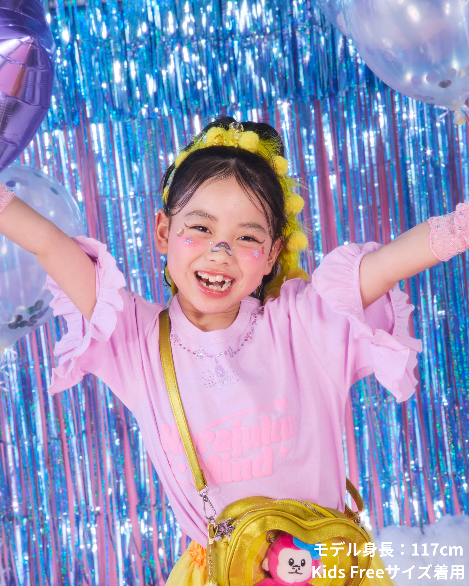 ネックレス風ぷっくりTシャツ
