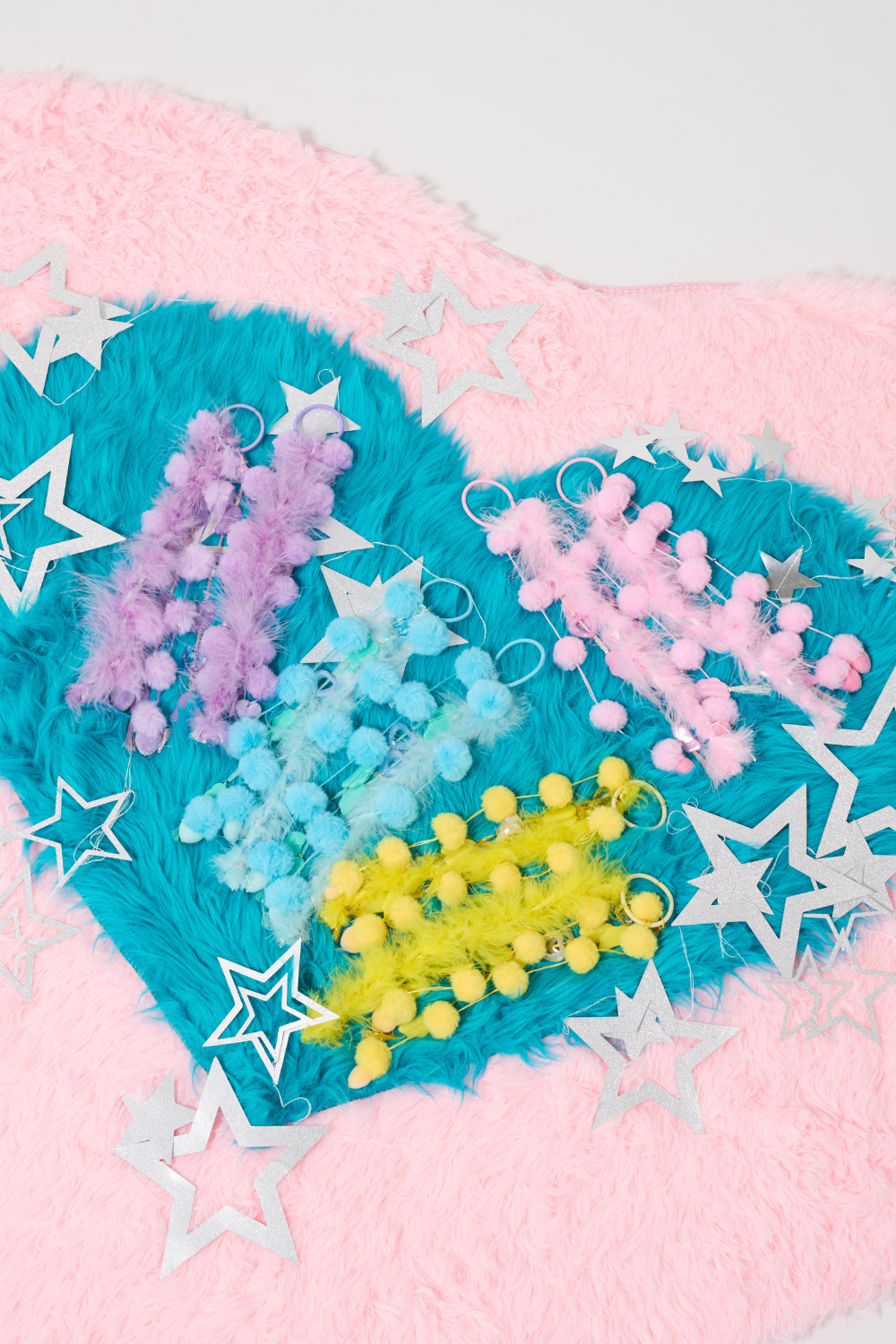 ふわふわエンジェルデコラヘアゴム