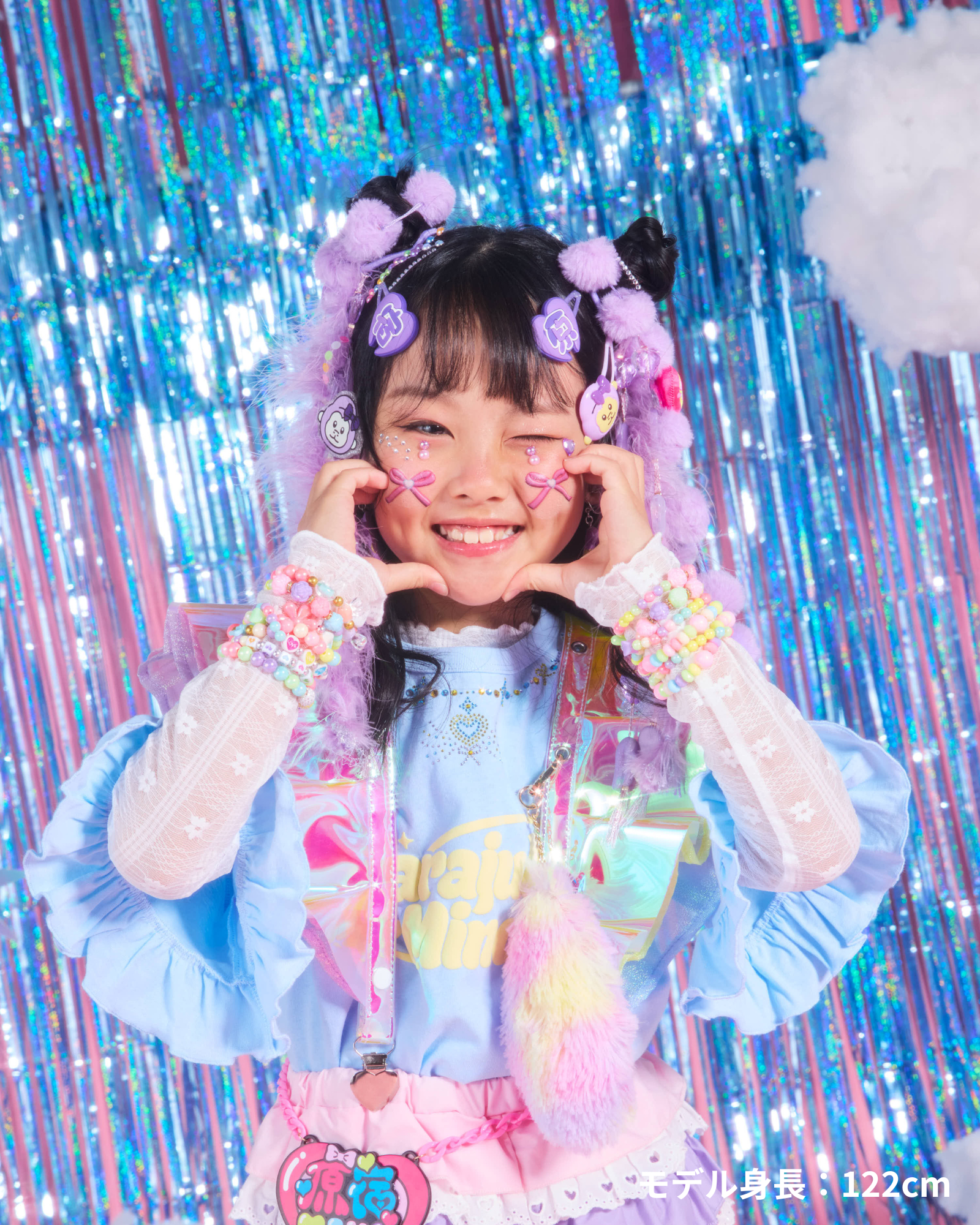 ネックレス風ぷっくりTシャツ