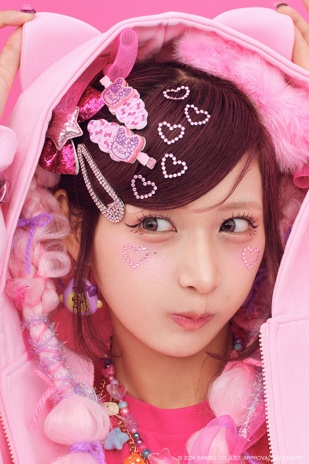 Hello Kitty Sparkling lame decora pin