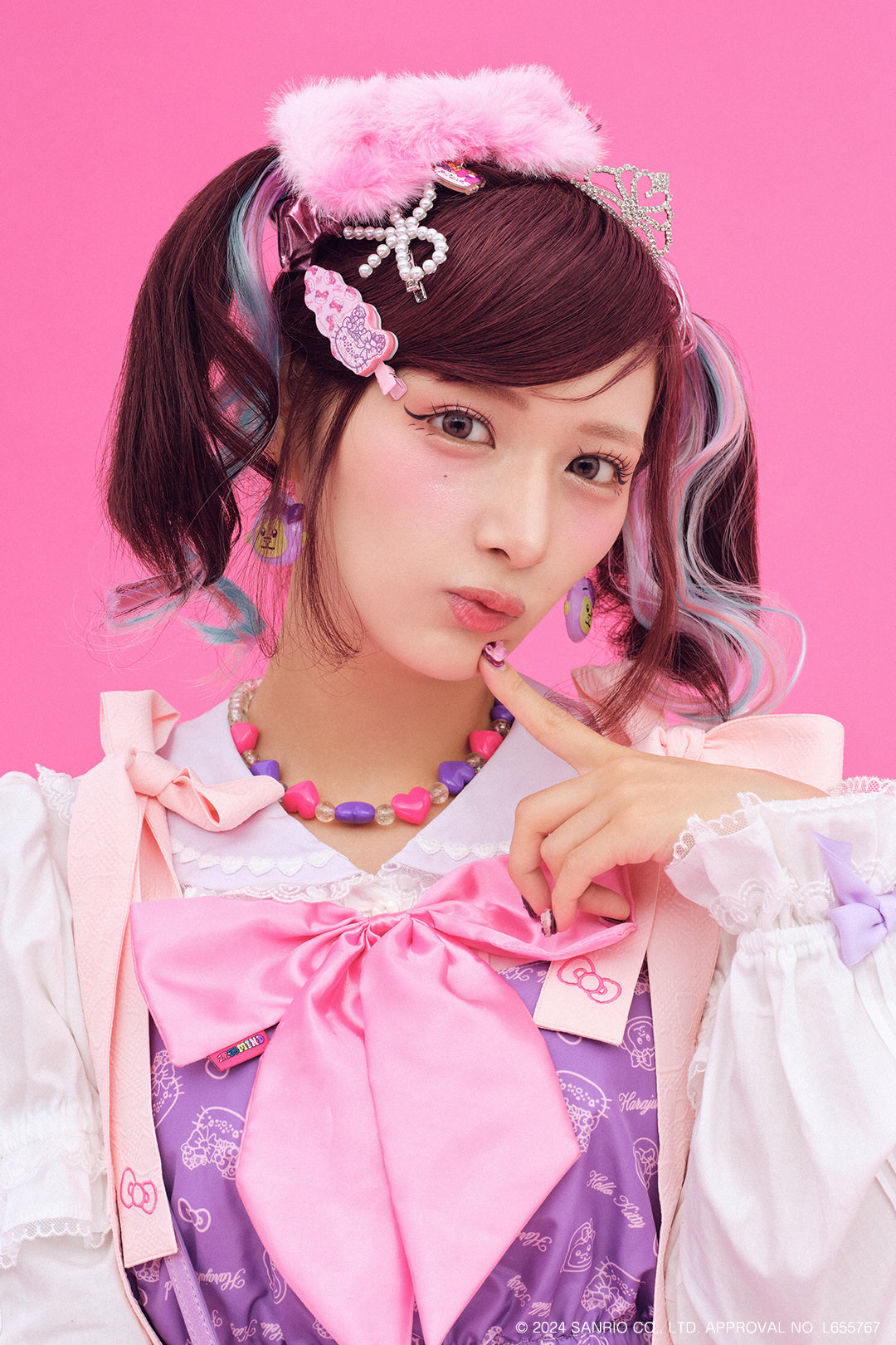 Hello Kitty Fluffy Ribbon Brooch