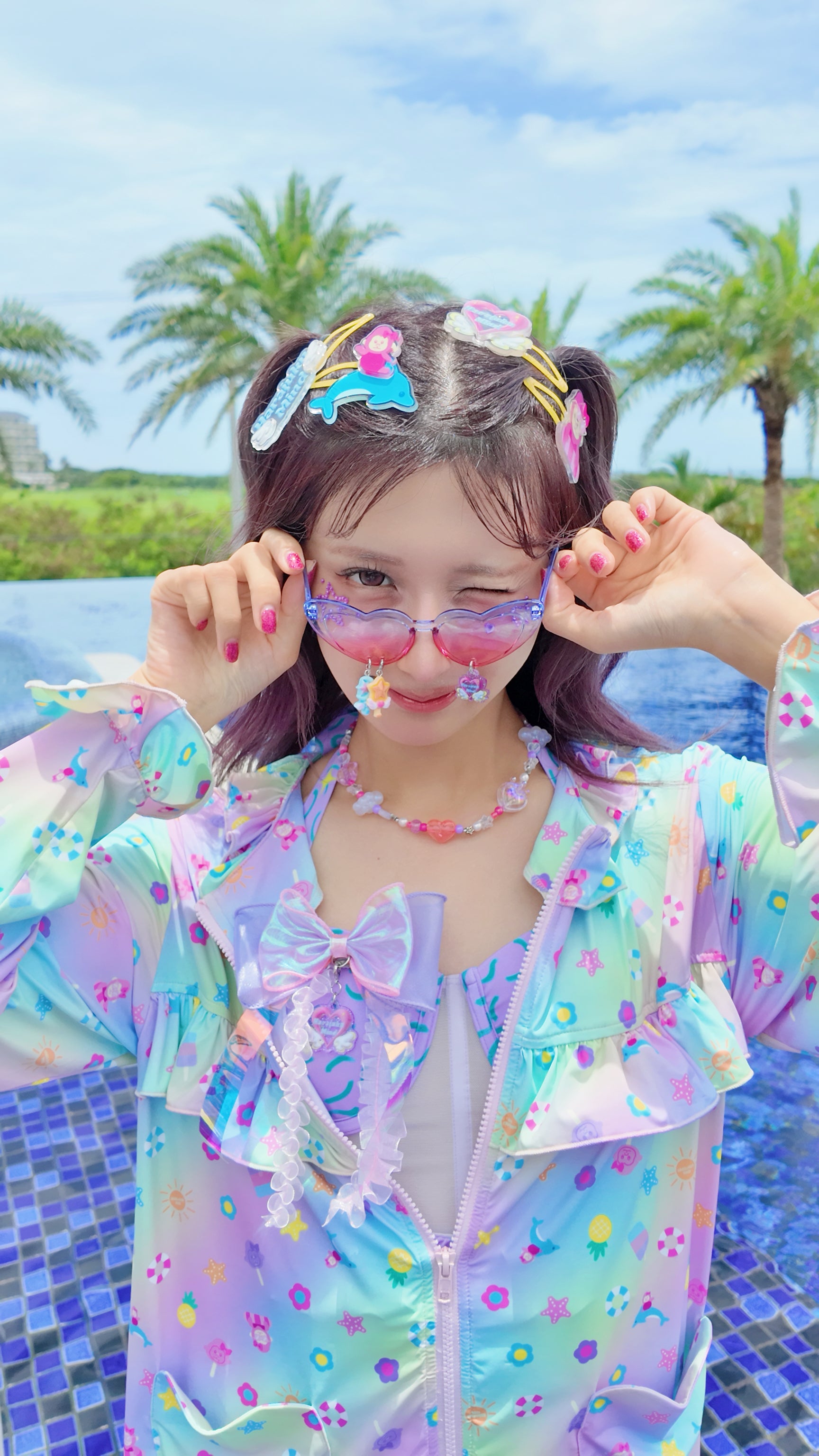 リボンブローチ